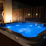 Hotel Lesni Lazne Zvanovice