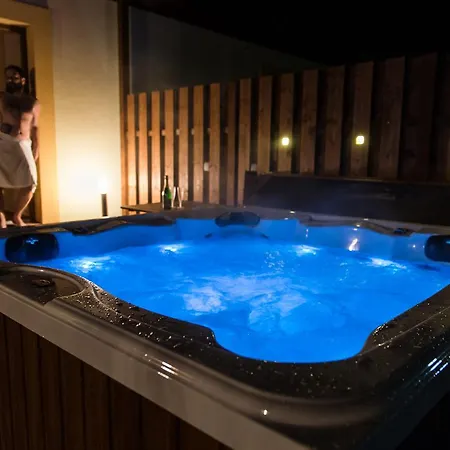 Hotel Lesni Lazne Zvánovice