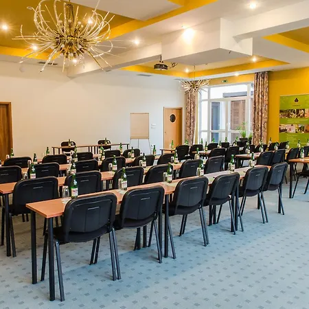 Lesni Lazne Hotel